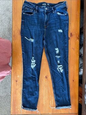 Universal Thread Dark Blue Distressed Skinny Jeans